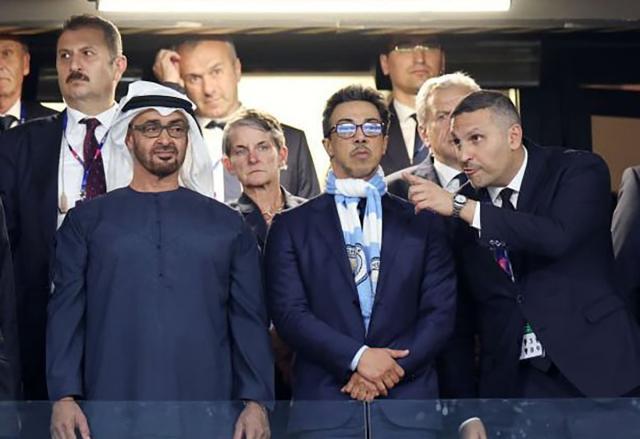 B体育必一运动-【观察】钱多人不傻！曼城“无为”油爹，才是模范油爹