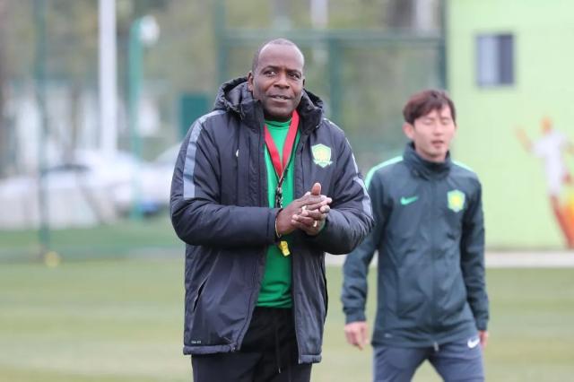 Bsports必一体育-斯坦利因何打动国安?俱乐部将开启“大一线队”模式